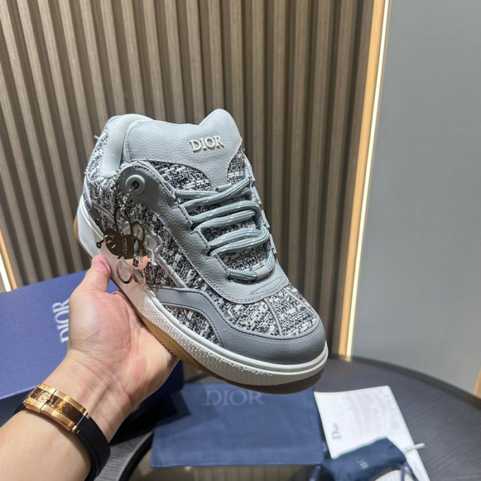 D1R* B9S COPSHOE DR-327