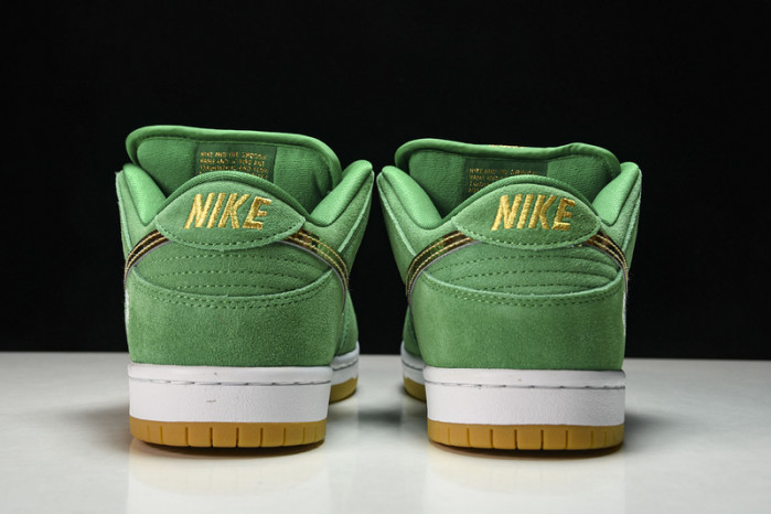 nike sb dunk low st. patrick
