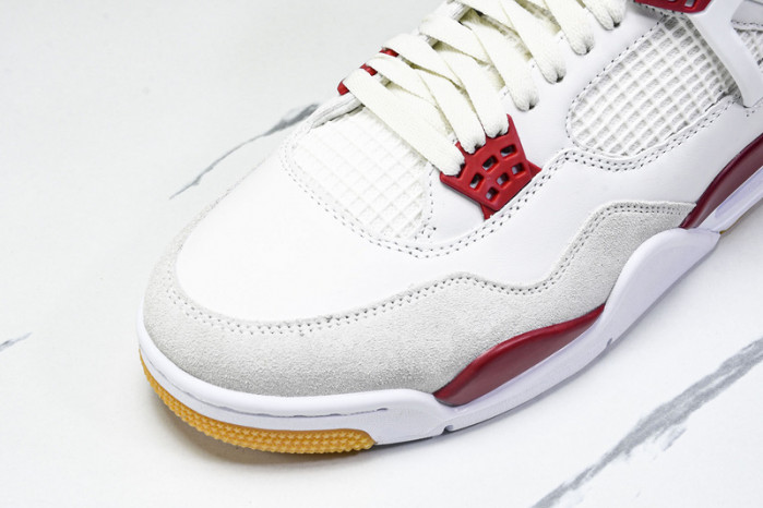 Jordan 4 Retro SB Varsity Red DR5415-106