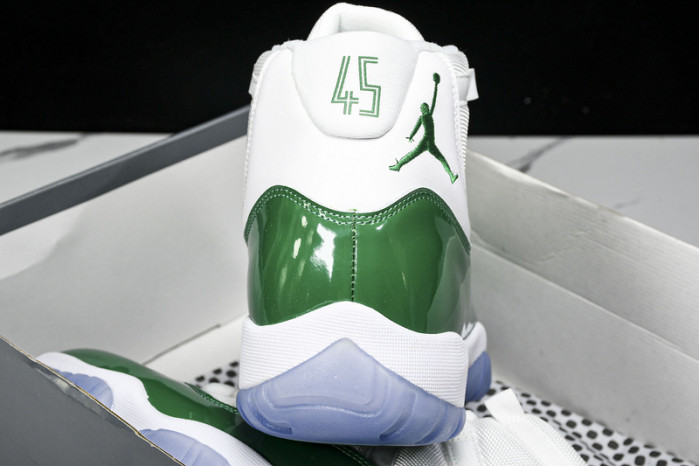air jordan 11 retro "hunter green" ct8012-113