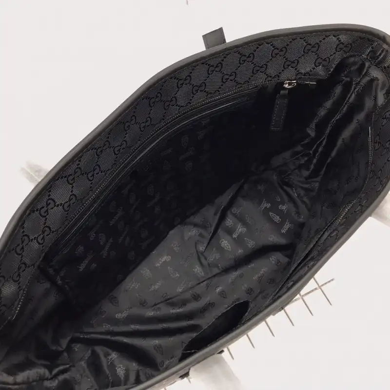 G*u*i bags 19b57g0022