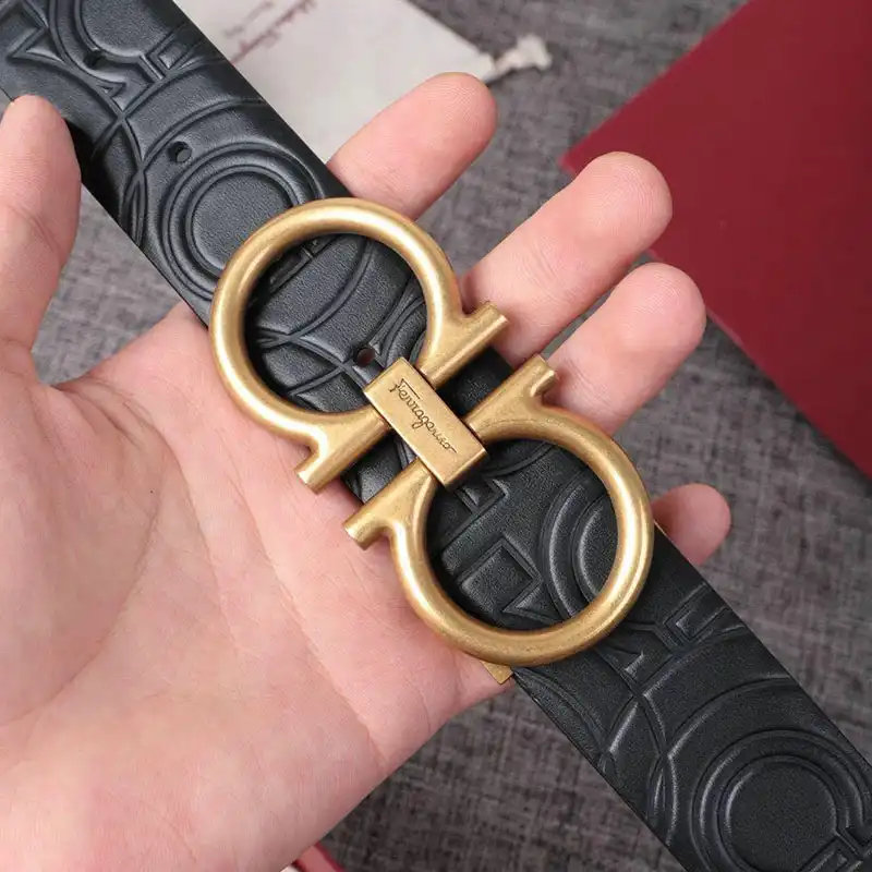 Salvatore Ferragamo s Belte 19xf0094