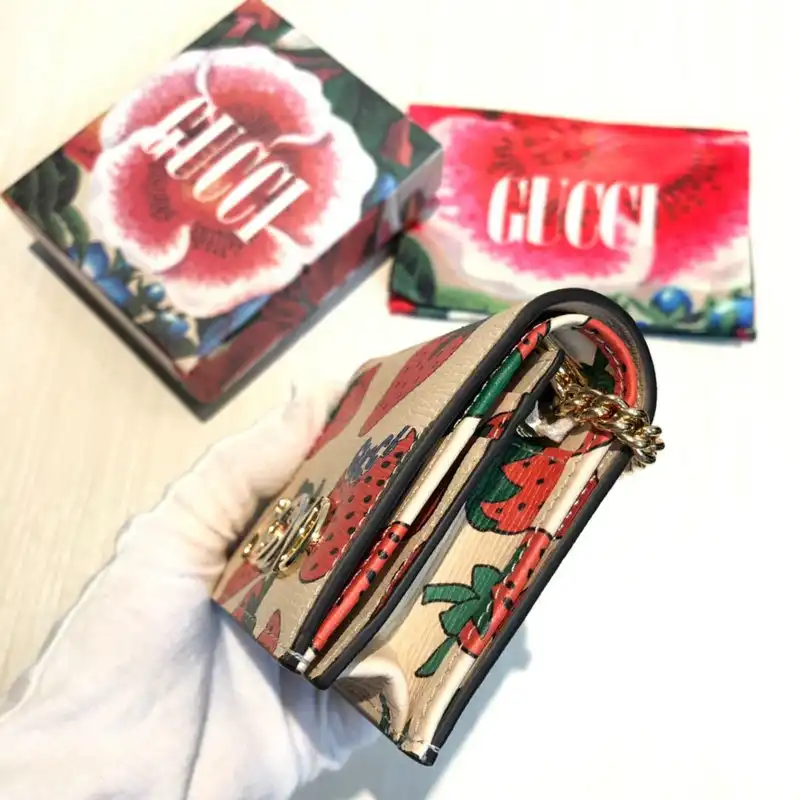 G*u*i bags 20guc0175