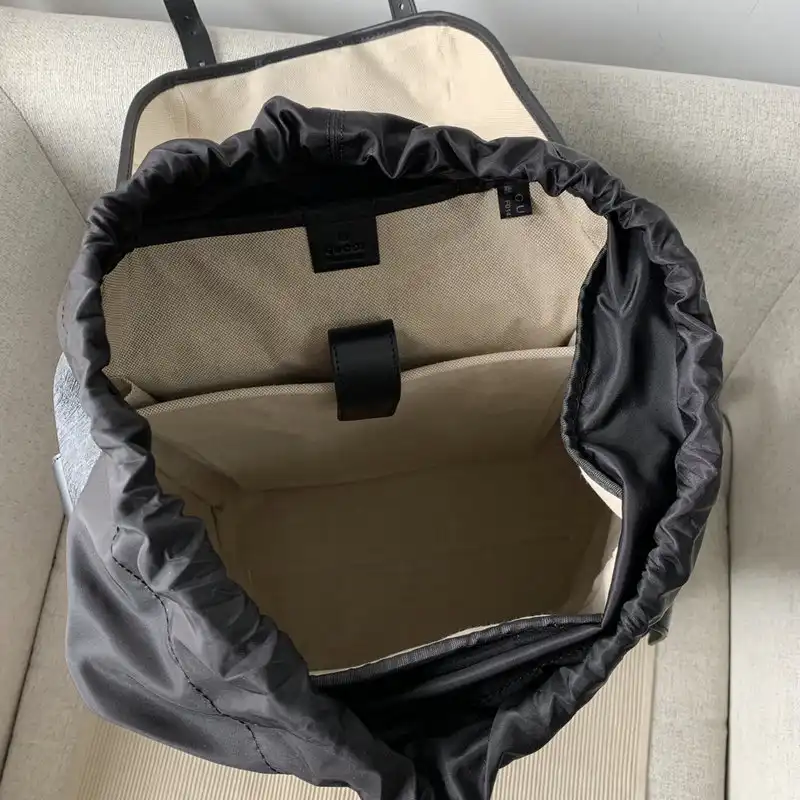 G*u*i bags 2104dj0133