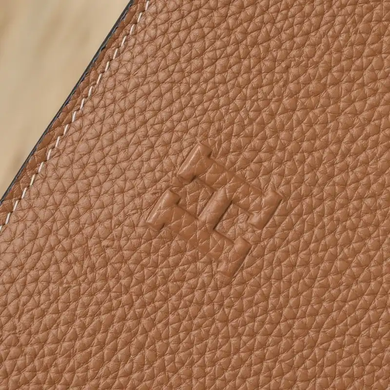 Hermès Bags 2107YA0066