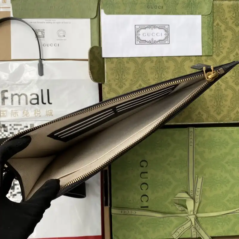 G*u*i s bags 2108ya0090