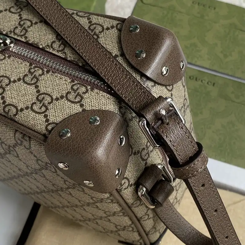 G*u*i bag 2109ya0107