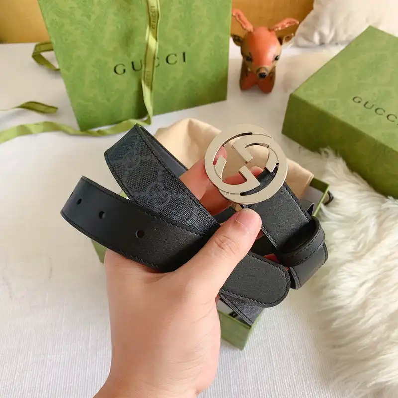 G*u*i belts 2110xa0010