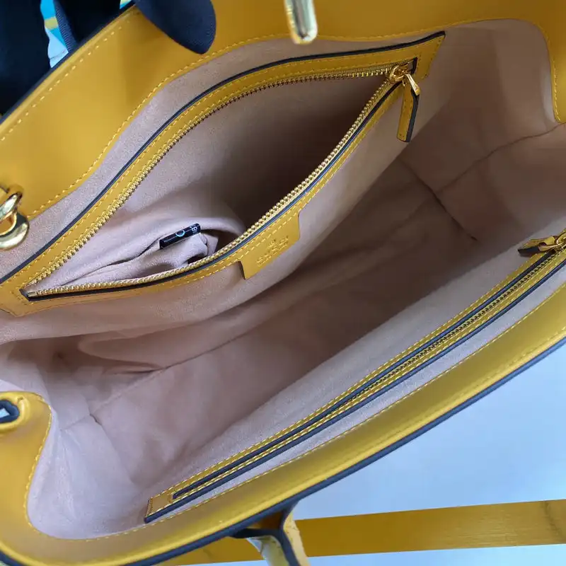 G*u*i bag 2112ya0055