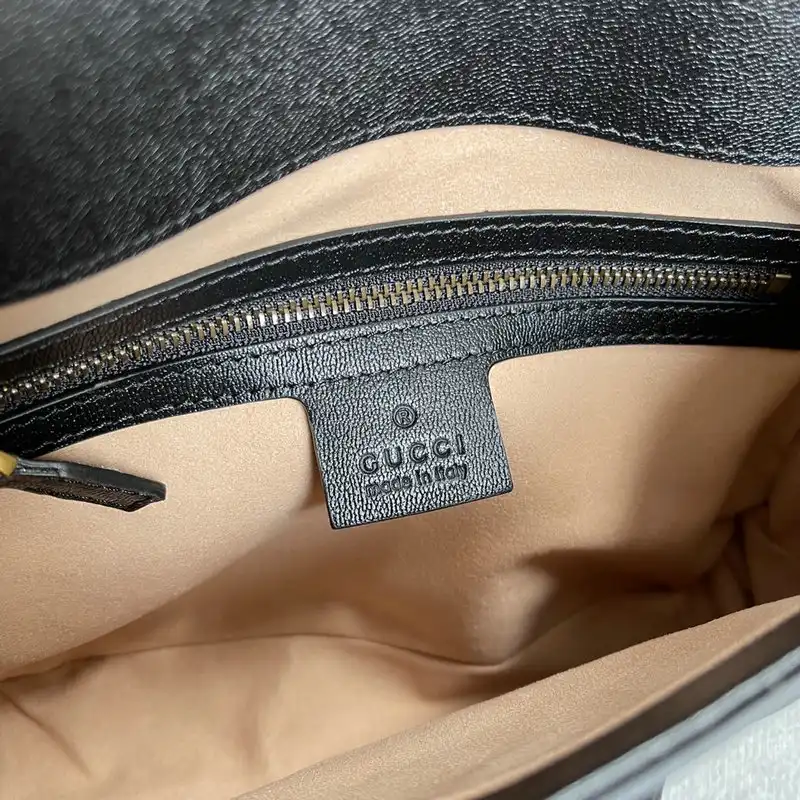 G*u*i bag 2201dj0051