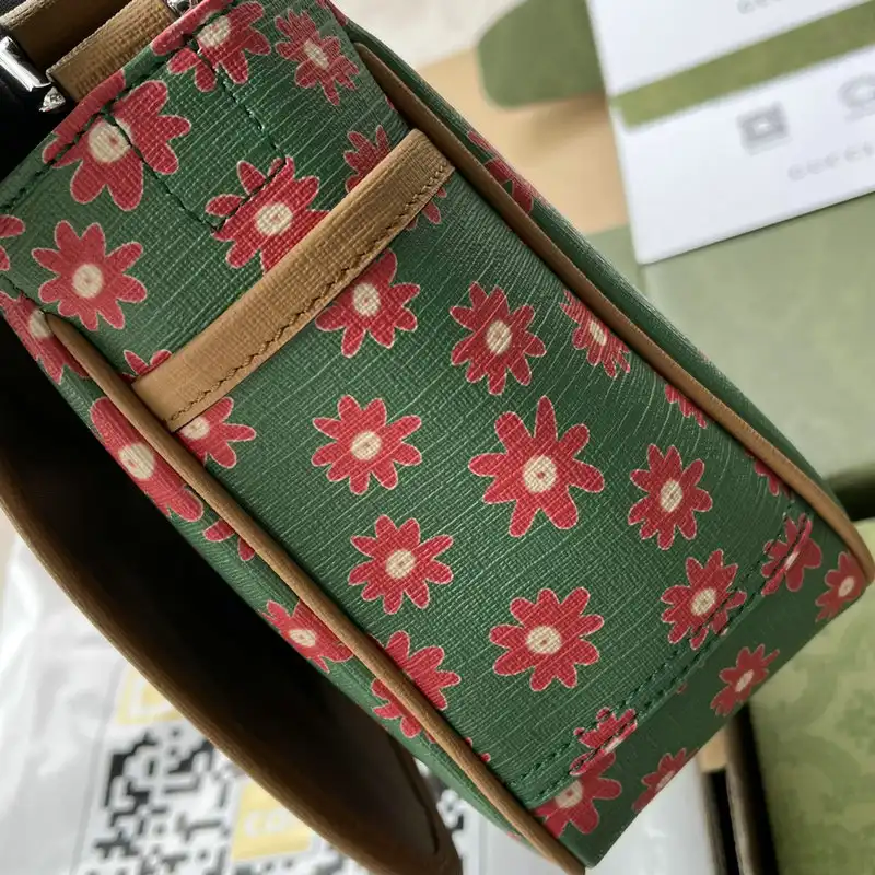 G*u*i bag 2204ya0073