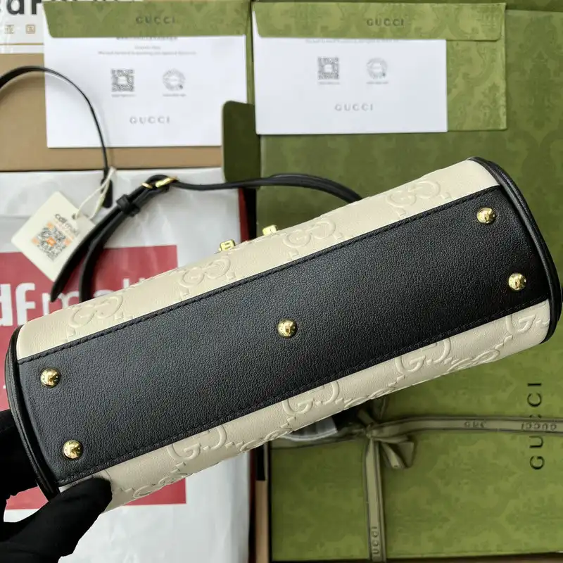 G*u*i bag 2205ya0038