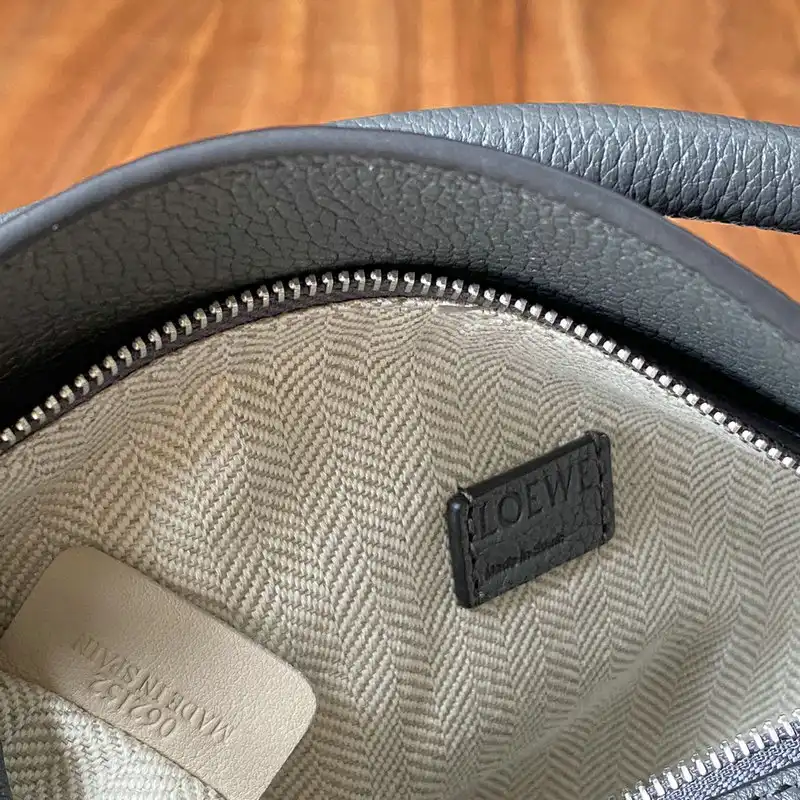 Loewe Bag 2209SW0019