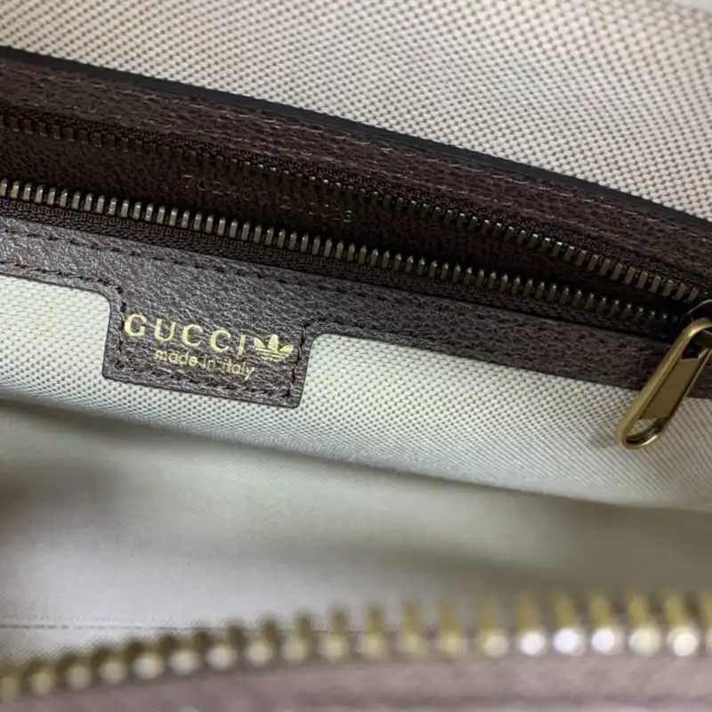 G*u*i bag 2210ya0064