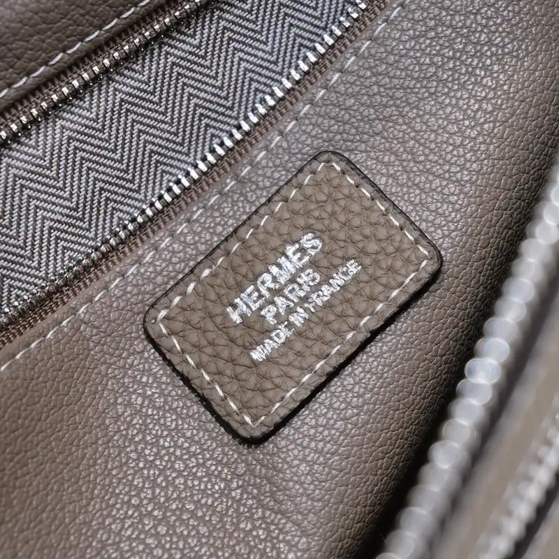 Hermès Bag 2212YZ0034