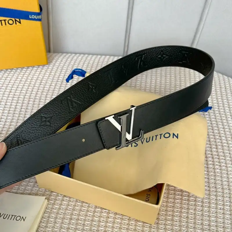 LV Belts 2301XF0027