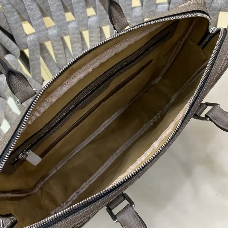 G*u*i bags 2311ya0094