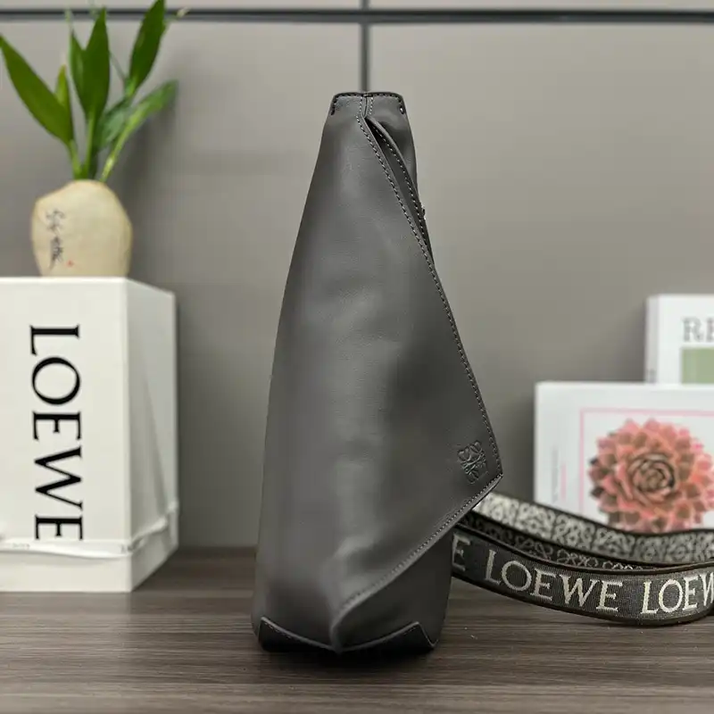 Loewe Bags 2404YA0083