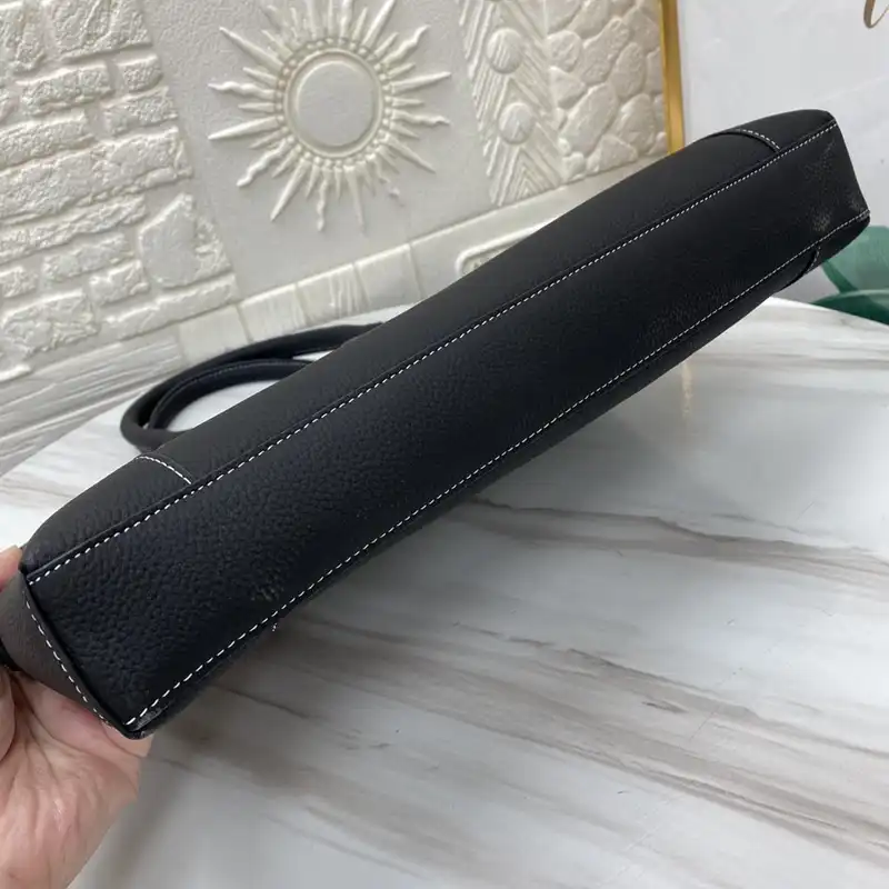 G*u*i bags 2404ya0157