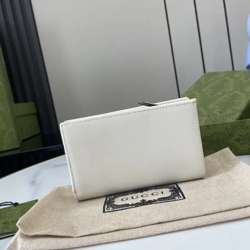 G*u*i bags 2407yz0258