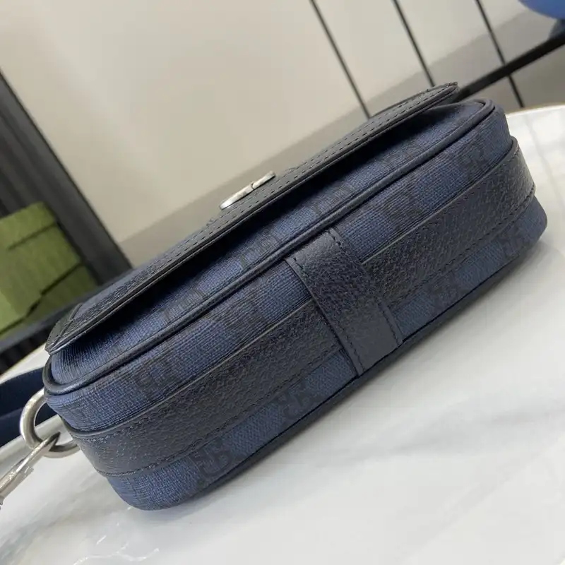 G*u*i bags 2407yz0277