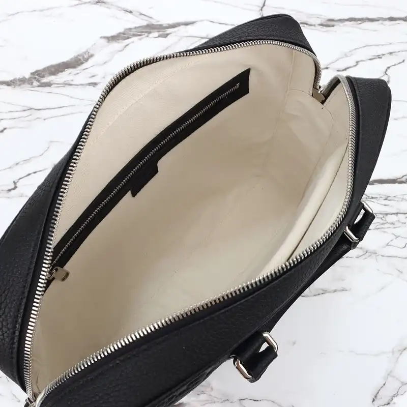 G*u*i bags 2411ya0195