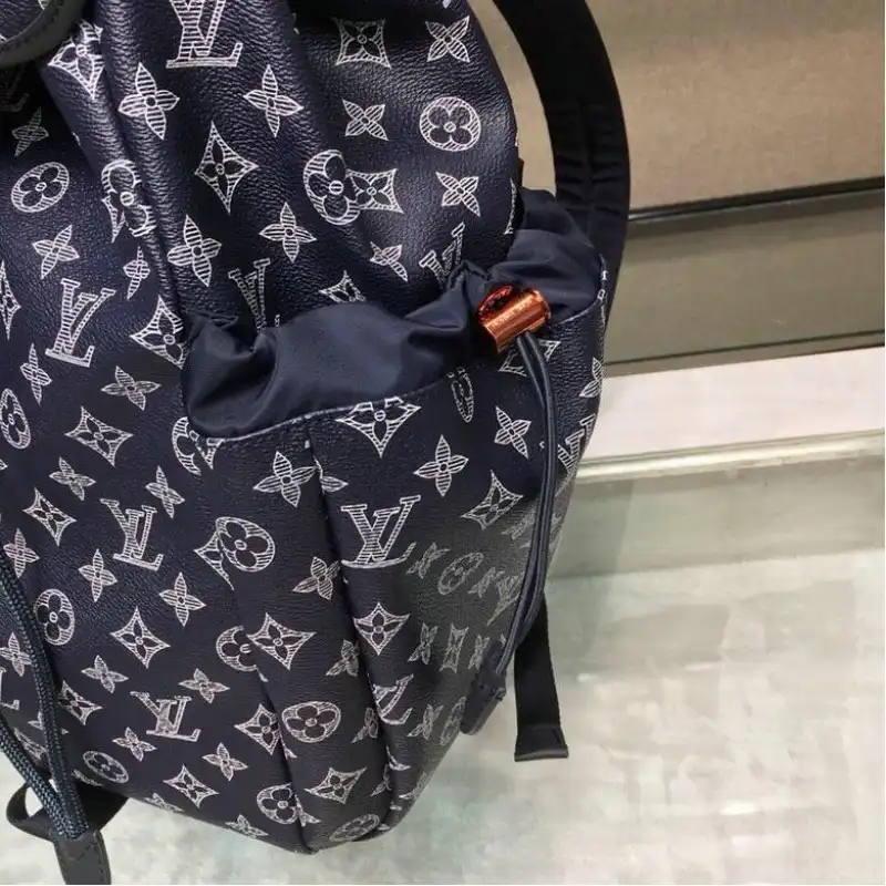 LV Bags 19T1L0353