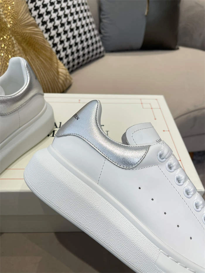 Alexander McQueen Oversized FlexibleFit 2589