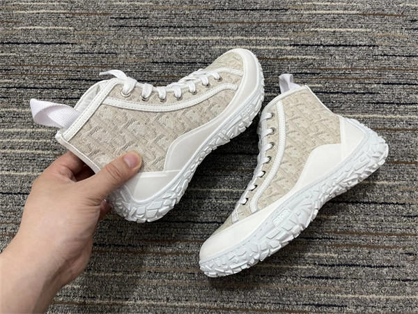 Dior B Minimalist 1365