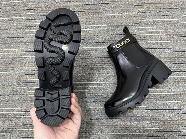 G*u*i boot women urbanstyle 522