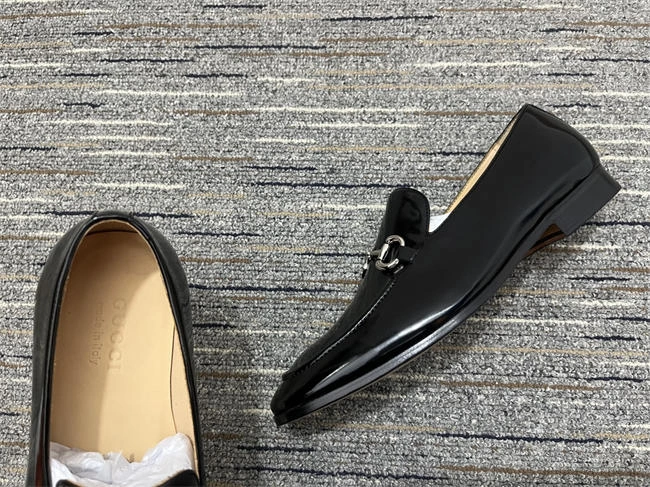 welldesigned G*u*i loafer 347