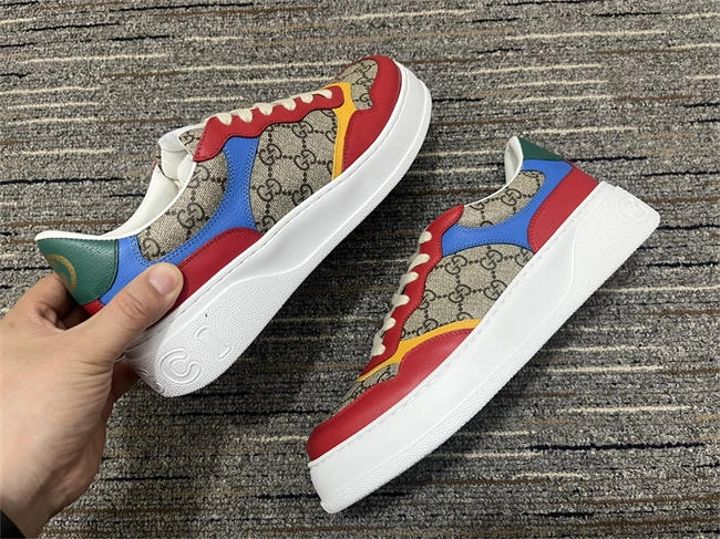 soft G*u*i low top sneaker 541