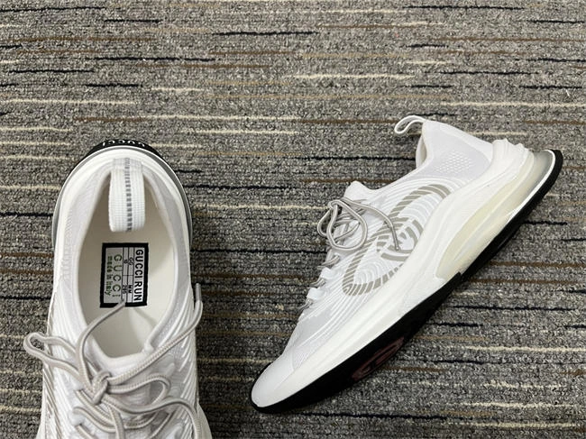 urbanstyle G*u*i runners 99