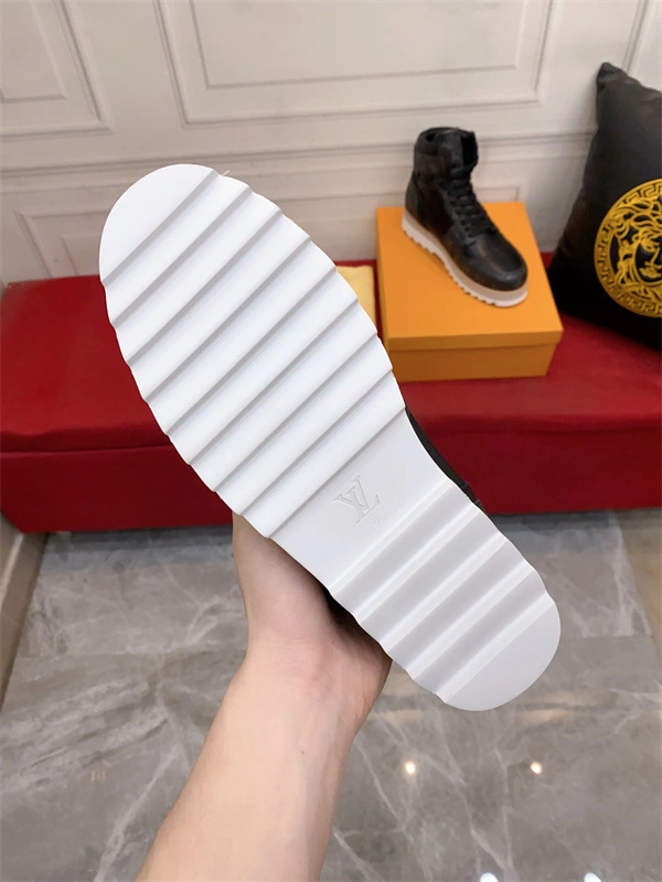 LV x Nike Sneaker Compact 1969