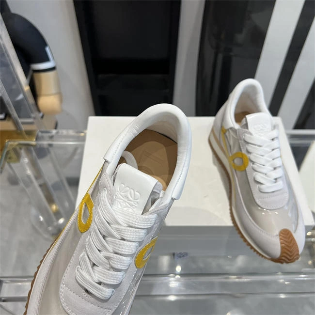 Effortless Loewe Sneaker 2460