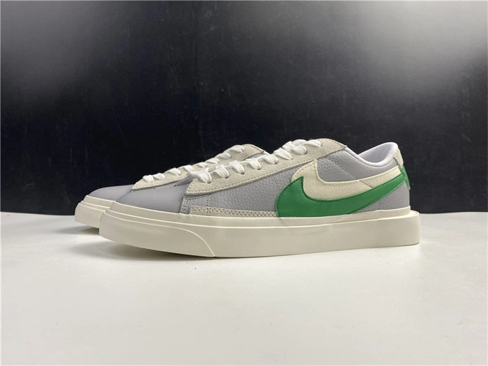 FashionForward Nike Blazer Low Sacai BV0076- 5241