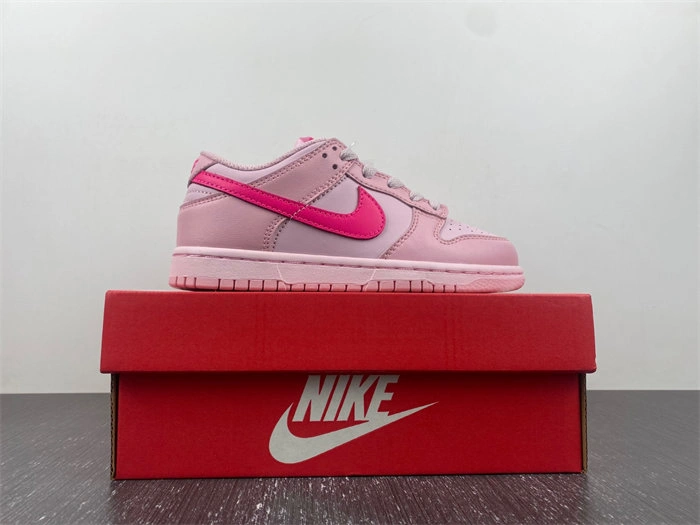 Nike Dunk Low Triple Pink DH9765- Chic 4592