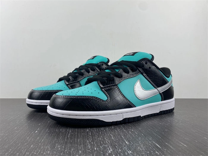 Nike SB Dunk Low Diamond Supply Co. Aqua Blue 304292- Supportive 4650
