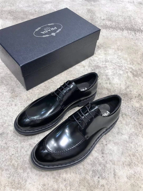 PRADA WeatherProof 3238