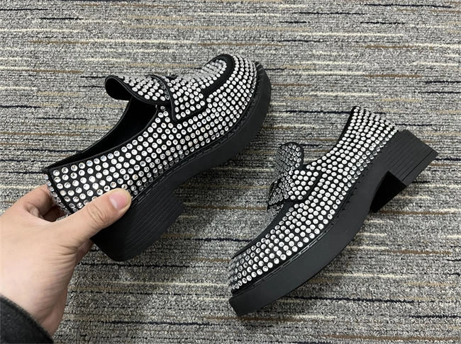 Neat Prada Loafer Women 3341