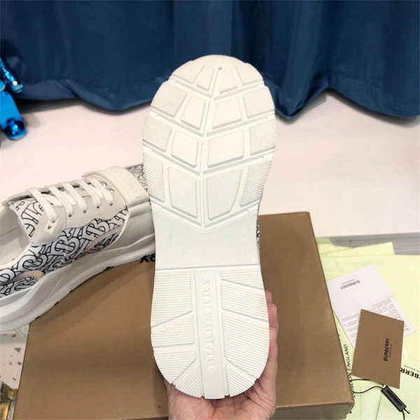 StreetReady bvrberry MJ 2639